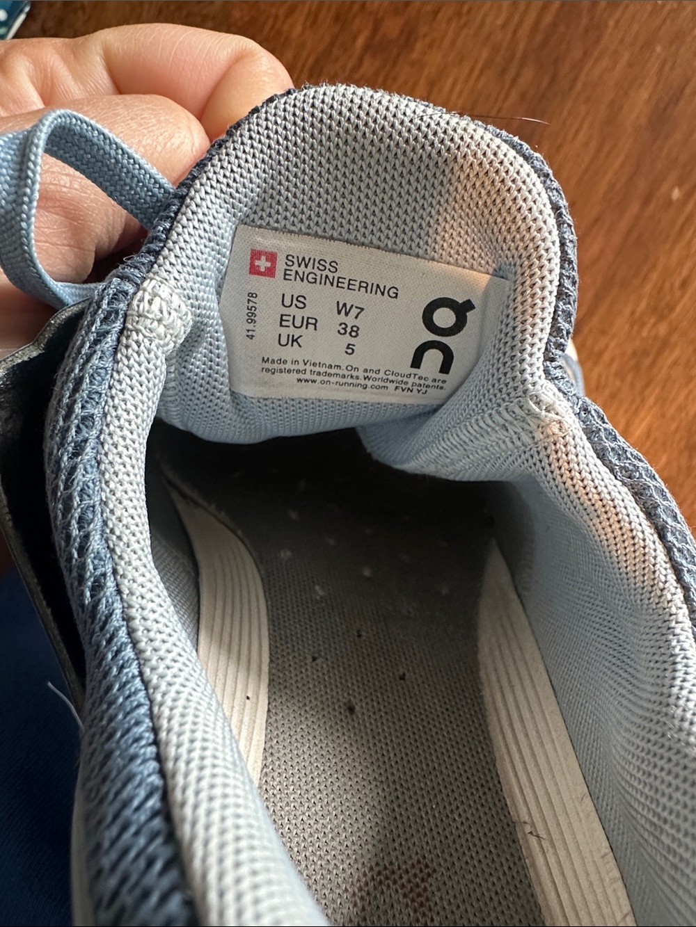 Women’s On Running Sneakers - Picture 5 of 5